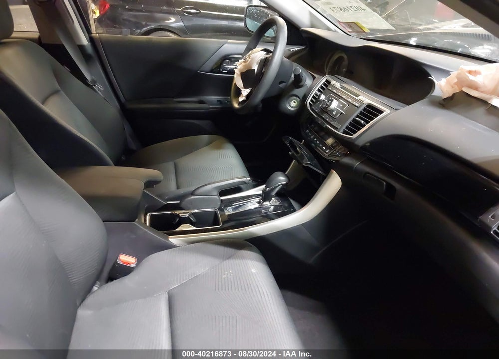 2017 HONDA ACCORD LX VIN: 1HGCR2F33HA224192
