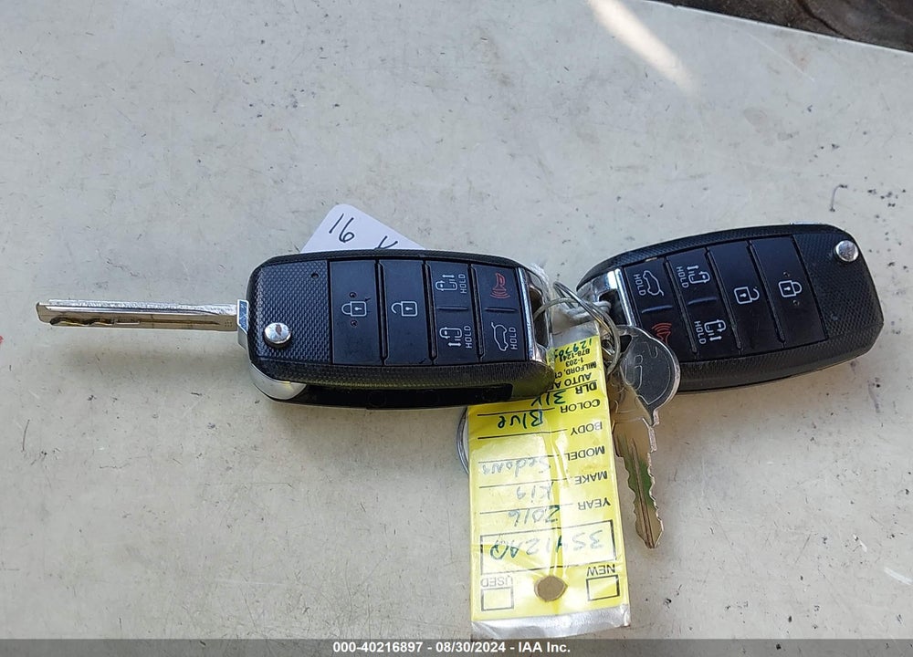 2016 KIA SEDONA LX VIN: KNDMB5C16G6129705