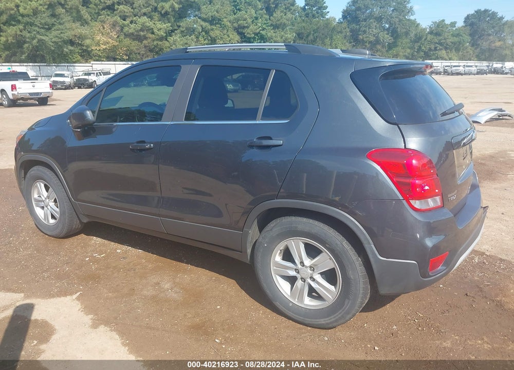 2017 CHEVROLET TRAX LT VIN: 3GNCJLSB2HL221549