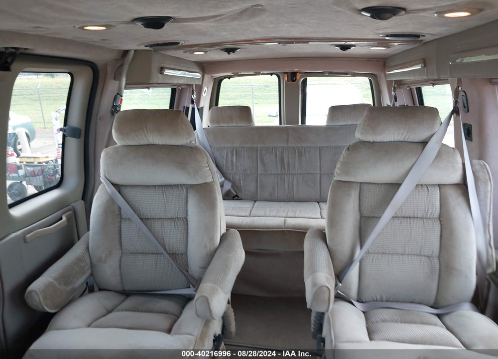 2003 CHEVROLET EXPRESS UPFITTER VIN: 1GBFG15T631204237