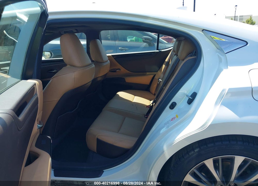 2019 LEXUS ES 350 VIN: 58ABZ1B17KU040344