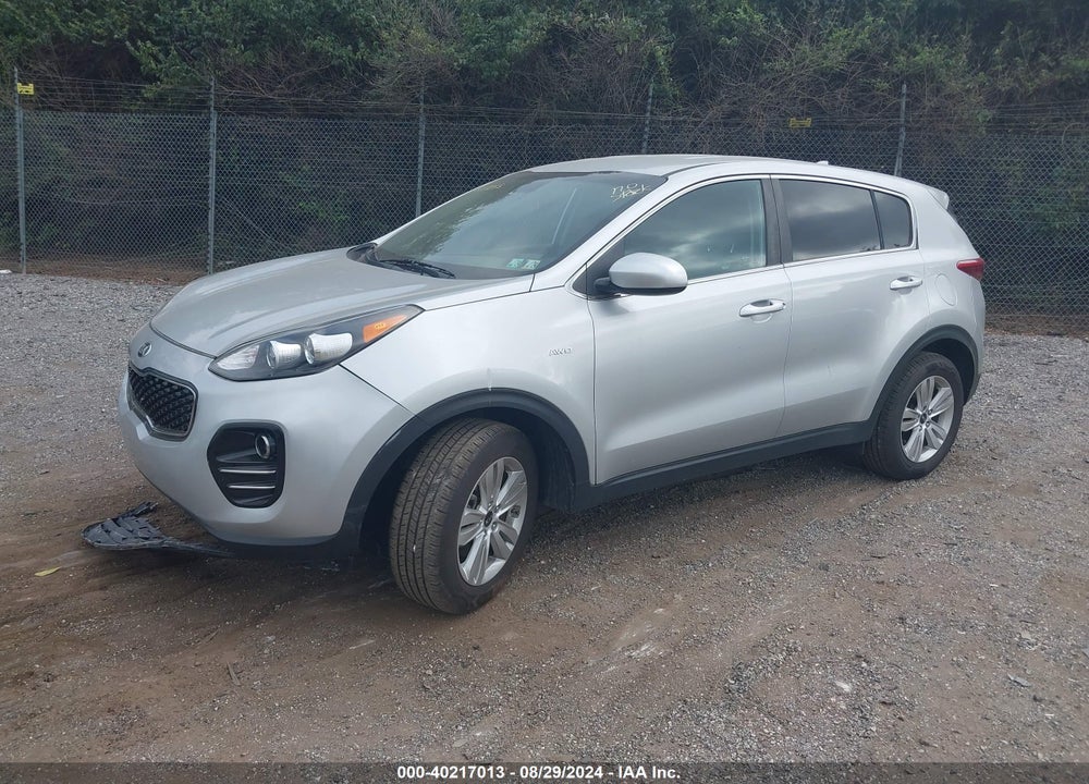 2018 KIA SPORTAGE LX VIN: KNDPMCAC9J7419308