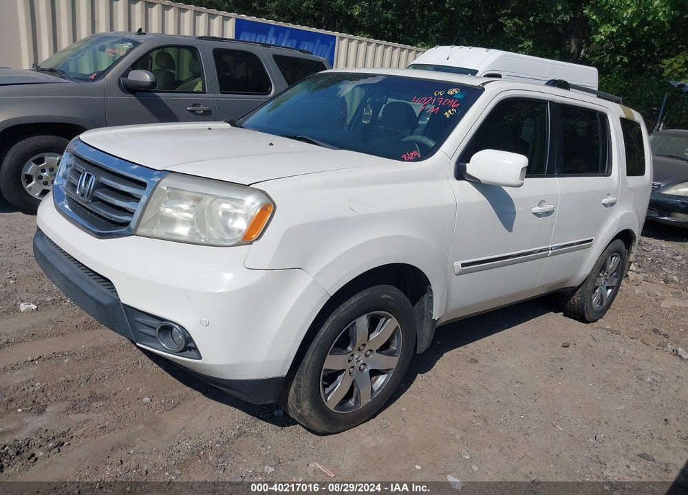 2013 HONDA PILOT TOURING VIN: 5FNYF3H98DB026374