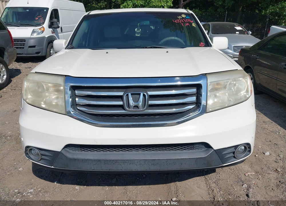 2013 HONDA PILOT TOURING VIN: 5FNYF3H98DB026374