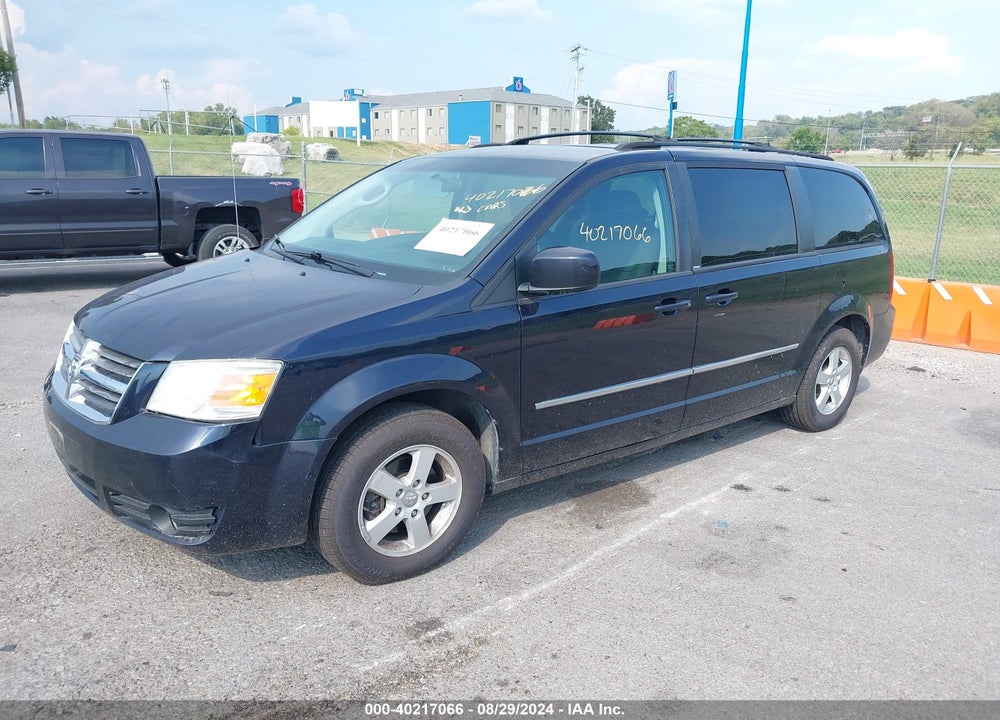 2010 DODGE GRAND CARAVAN SXT VIN: 2D4RN5DX4AR147400