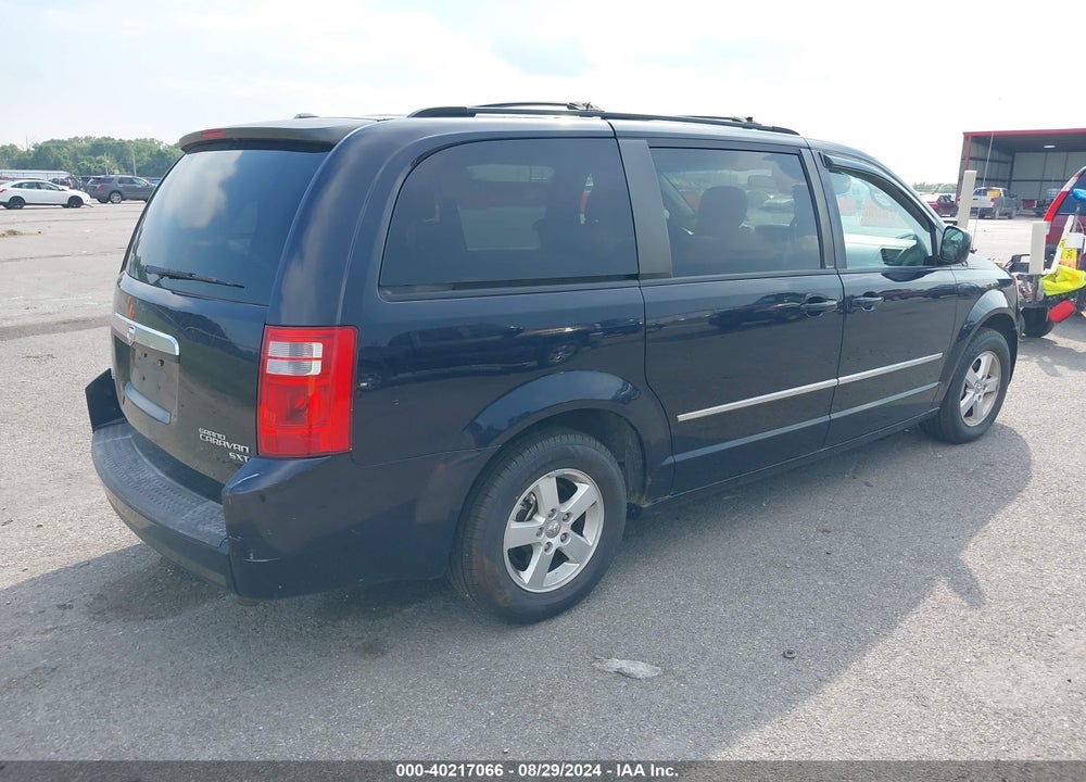 2010 DODGE GRAND CARAVAN SXT VIN: 2D4RN5DX4AR147400