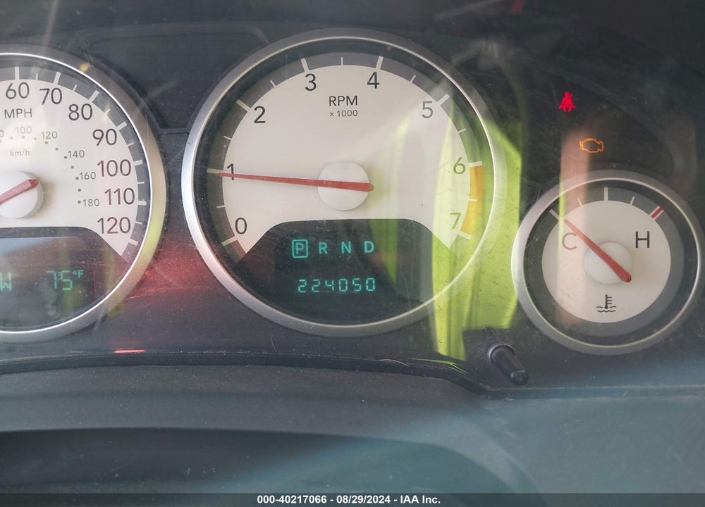 2010 DODGE GRAND CARAVAN SXT VIN: 2D4RN5DX4AR147400