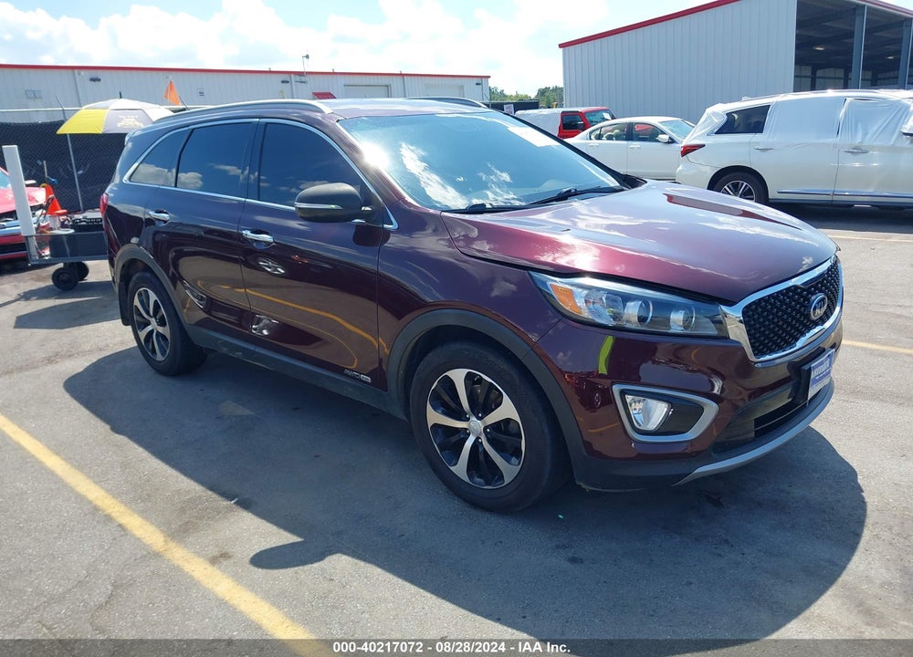 2017 KIA SORENTO 3.3L EX VIN: 5XYPHDA51HG310740