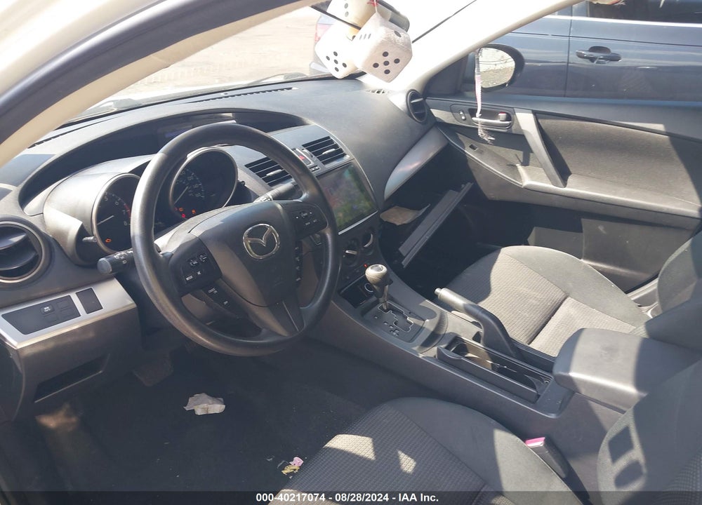 2013 MAZDA 3 I SPORT VIN: JM1BL1UP9D1849413