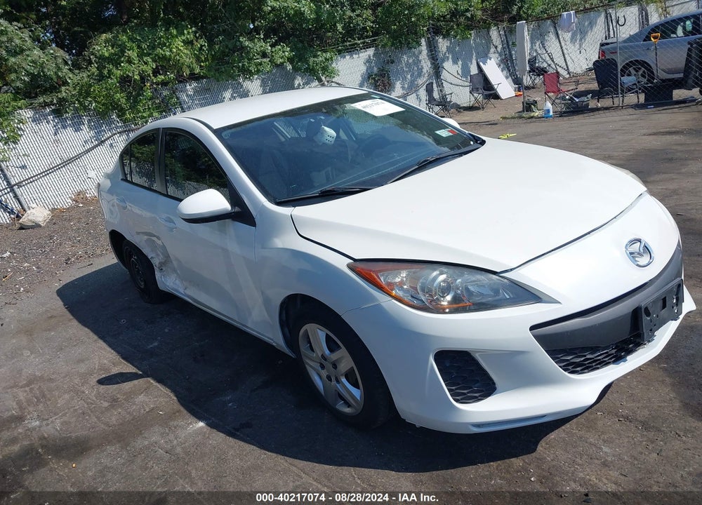 2013 MAZDA 3 I SPORT VIN: JM1BL1UP9D1849413