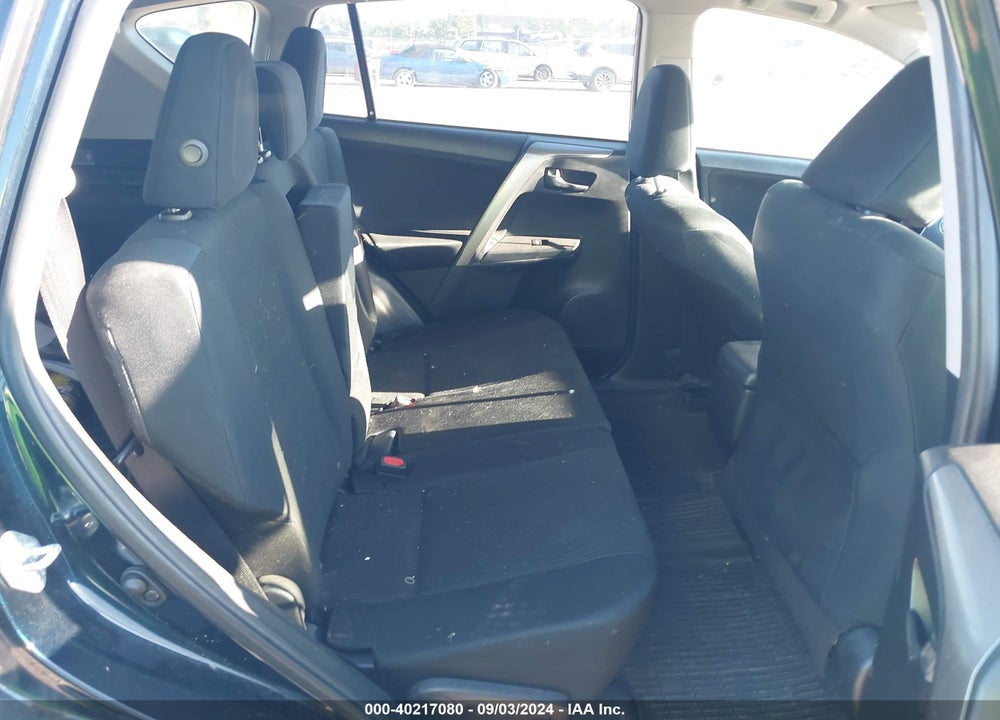 2017 TOYOTA RAV4 LE VIN: JTMBFREV1HJ133338