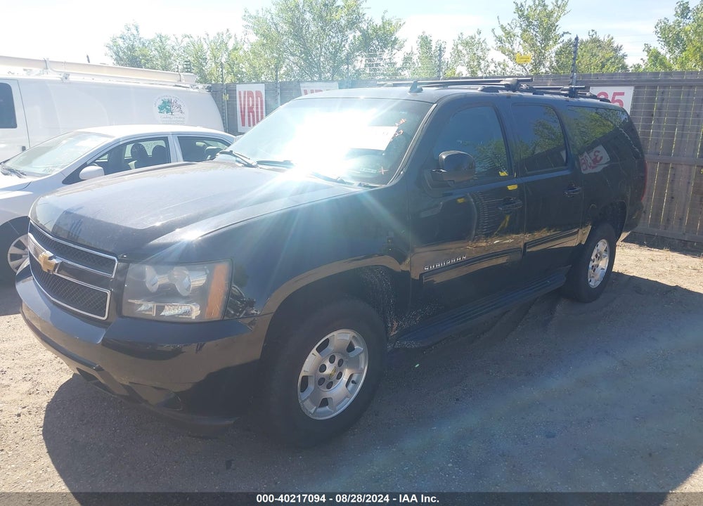 2014 CHEVROLET SUBURBAN 1500 LT VIN: 1GNSKJE75ER122796