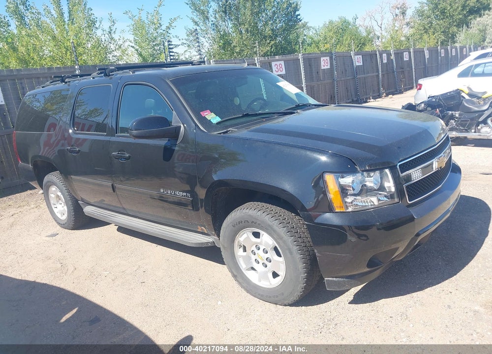 2014 CHEVROLET SUBURBAN 1500 LT VIN: 1GNSKJE75ER122796