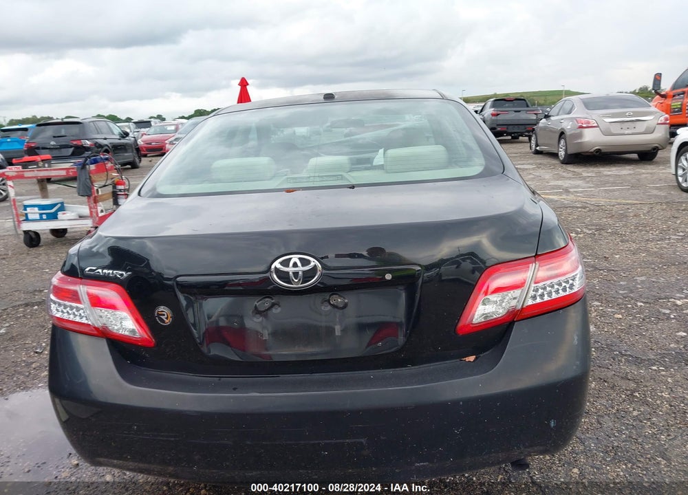 2011 TOYOTA CAMRY VIN: 4T1BF3EK7BU188610