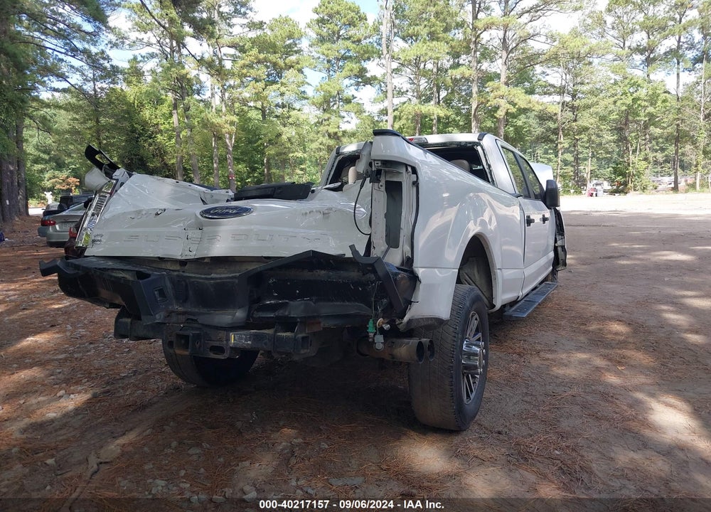 2017 FORD F-350 XL VIN: 1FT8W3BT8HED75577