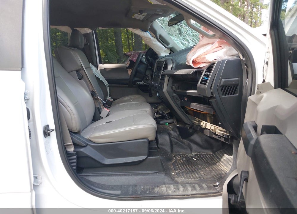 2017 FORD F-350 XL VIN: 1FT8W3BT8HED75577