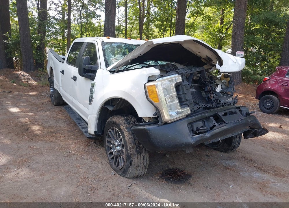2017 FORD F-350 XL VIN: 1FT8W3BT8HED75577