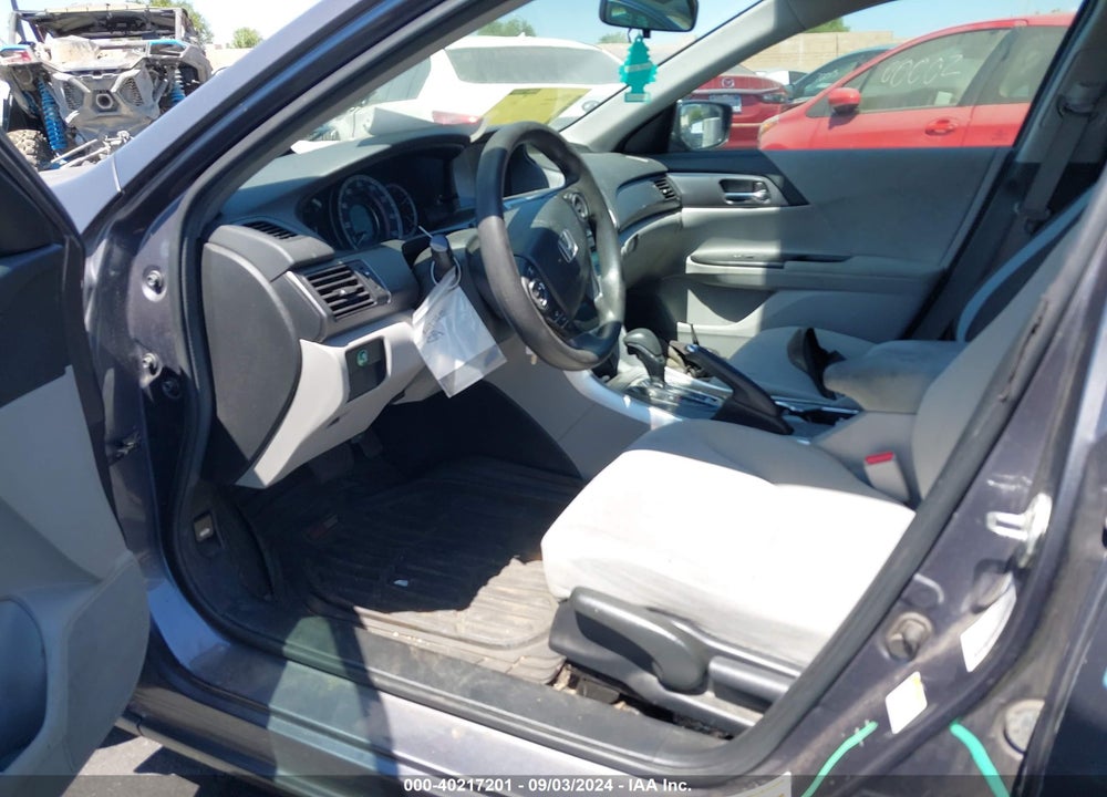 2013 HONDA ACCORD LX VIN: 1HGCR2F33DA021152