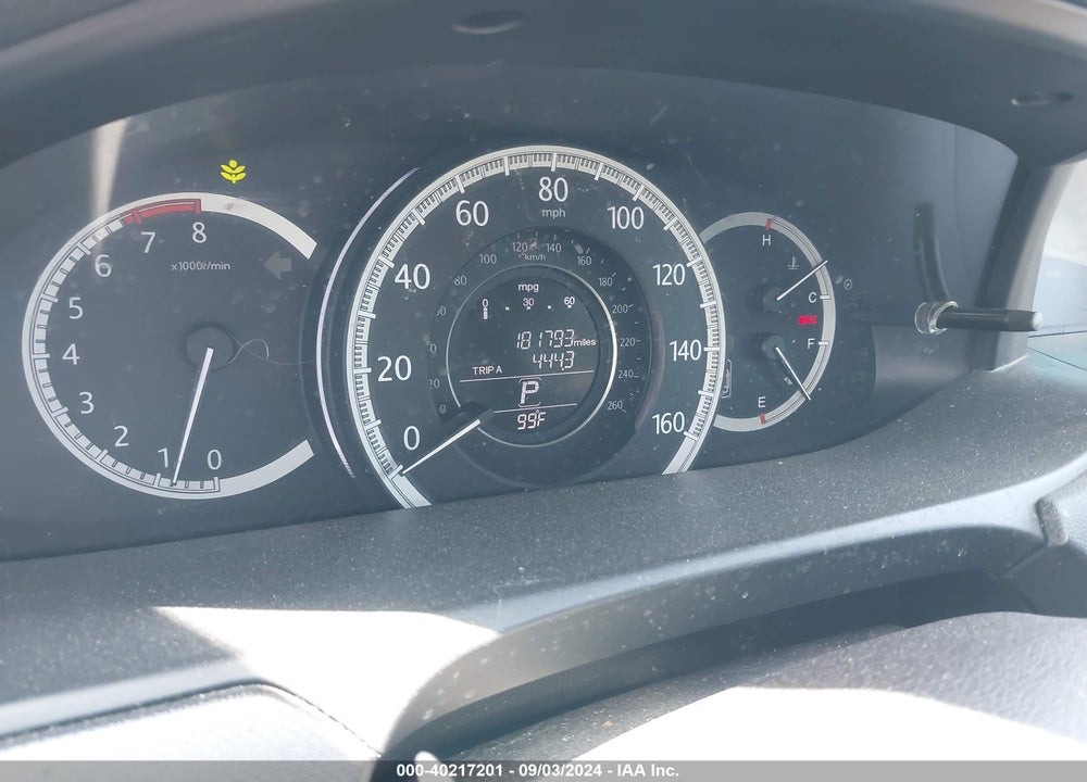2013 HONDA ACCORD LX VIN: 1HGCR2F33DA021152