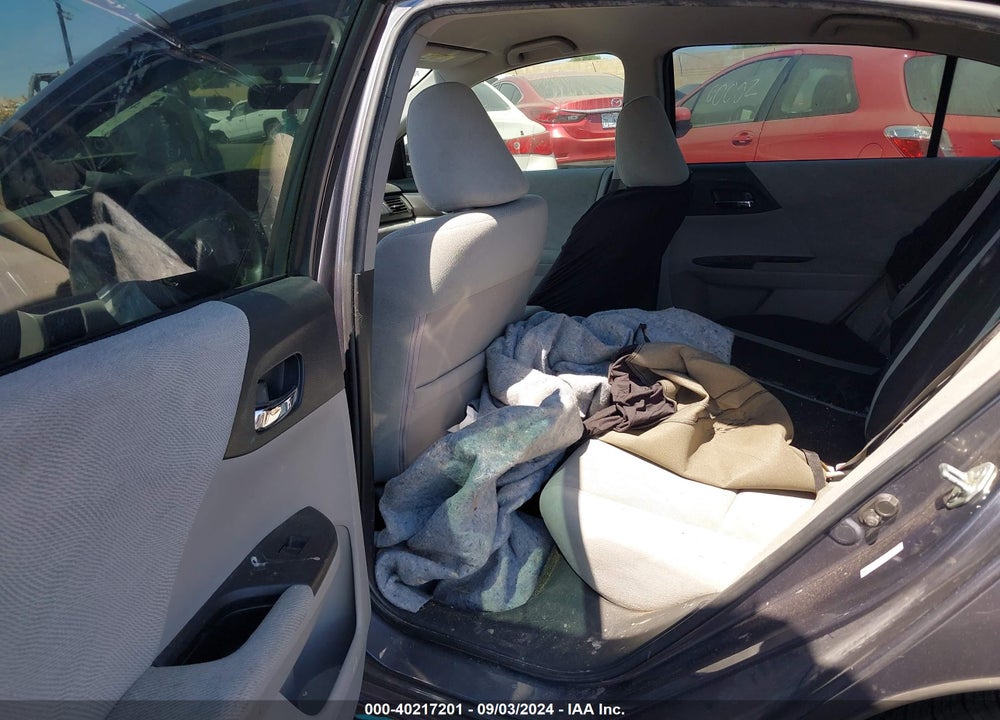 2013 HONDA ACCORD LX VIN: 1HGCR2F33DA021152
