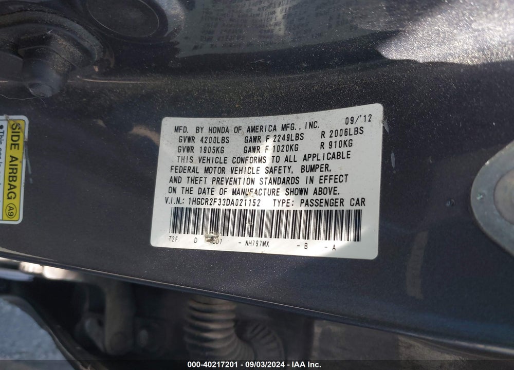 2013 HONDA ACCORD LX VIN: 1HGCR2F33DA021152
