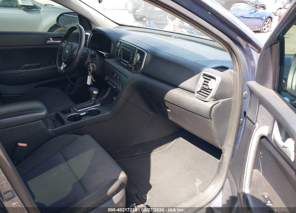 2017 KIA SPORTAGE VIN: KNDPM3ACXH7039873
