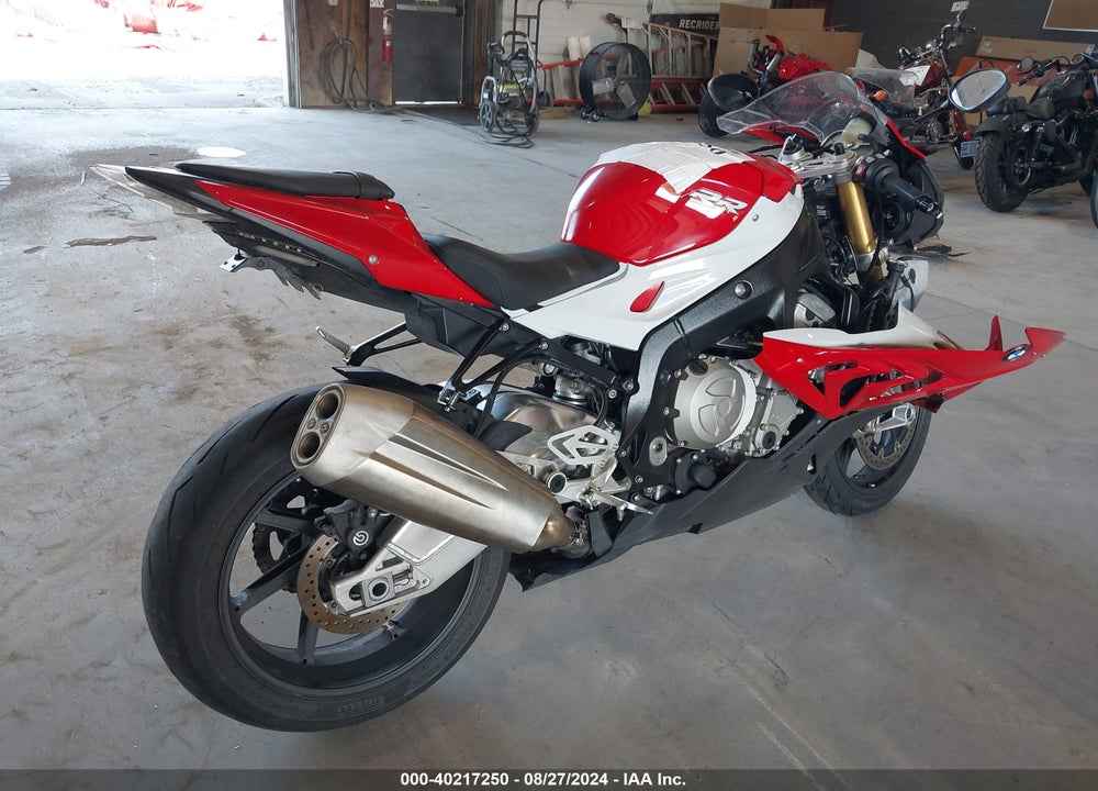 2015 BMW S 1000 RR VIN: WB10D210XFZ351109