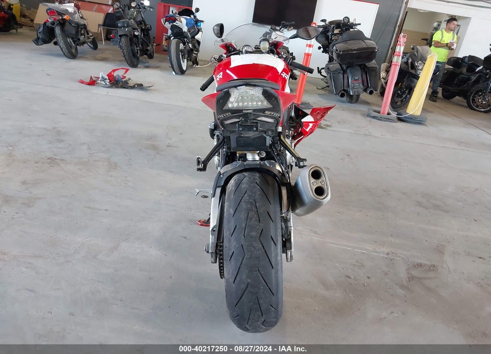 2015 BMW S 1000 RR VIN: WB10D210XFZ351109