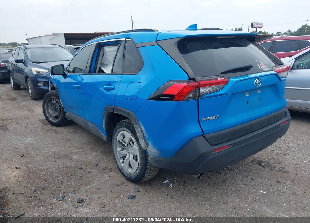 2021 TOYOTA RAV4 LE VIN: JTMH1RFV6MD067739