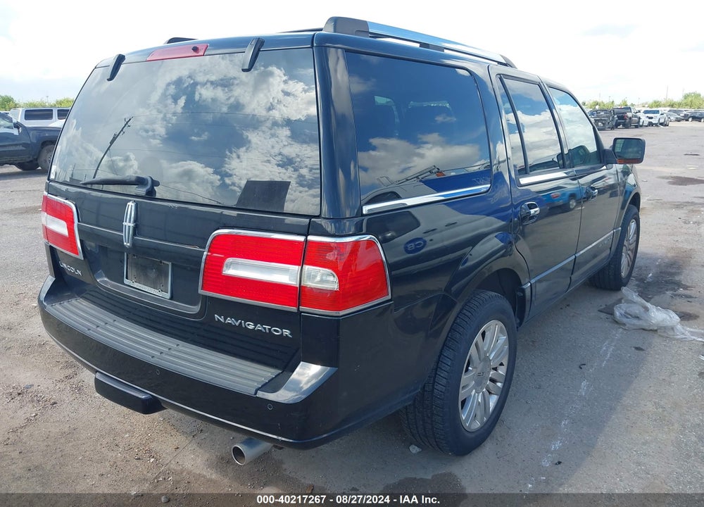2011 LINCOLN NAVIGATOR VIN: 5LMJJ2H52BEJ09751