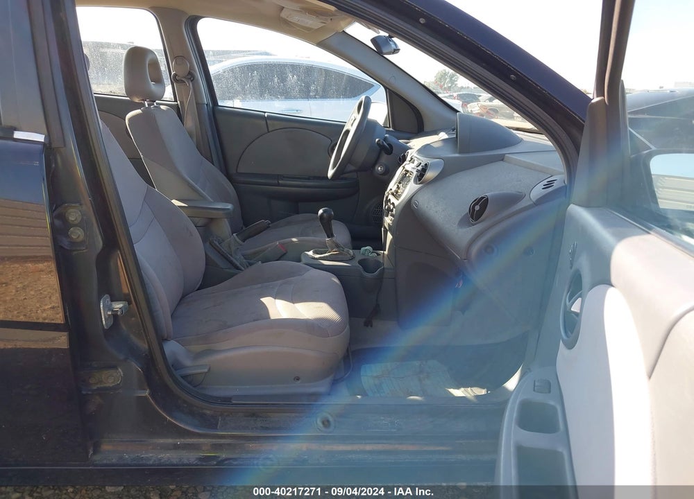 2004 SATURN ION 2 VIN: 1G8AZ52F64Z186020