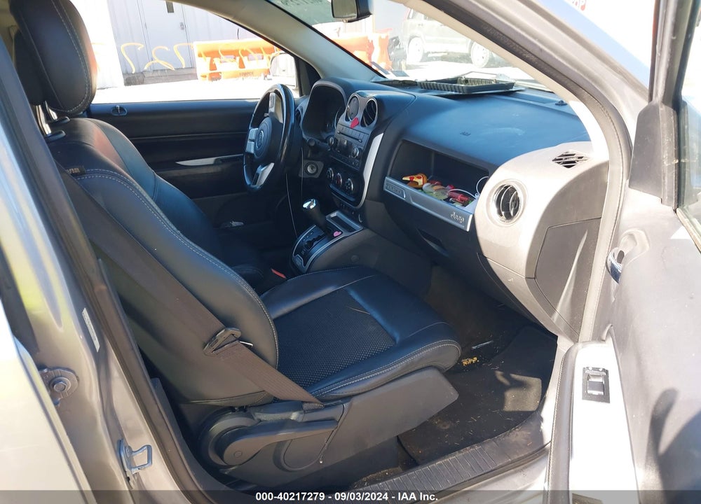 2016 JEEP COMPASS LATITUDE VIN: 1C4NJDEB8GD762550