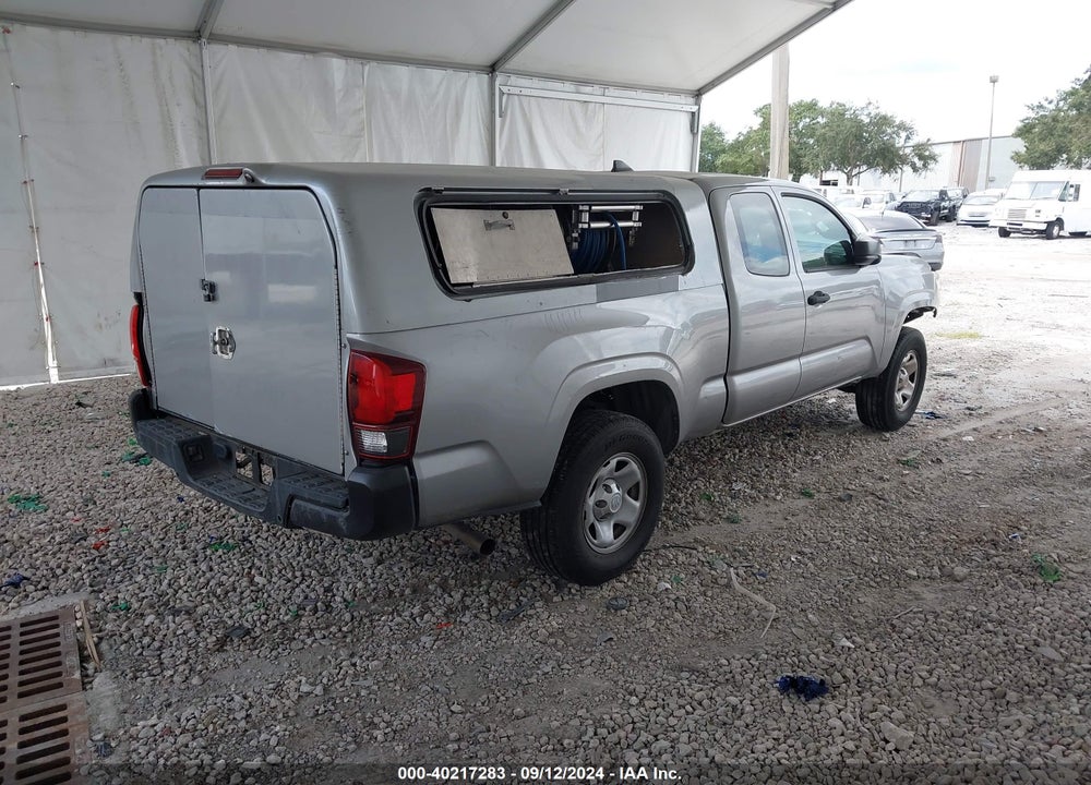 2018 TOYOTA TACOMA SR VIN: 5TFRX5GN2JX128170