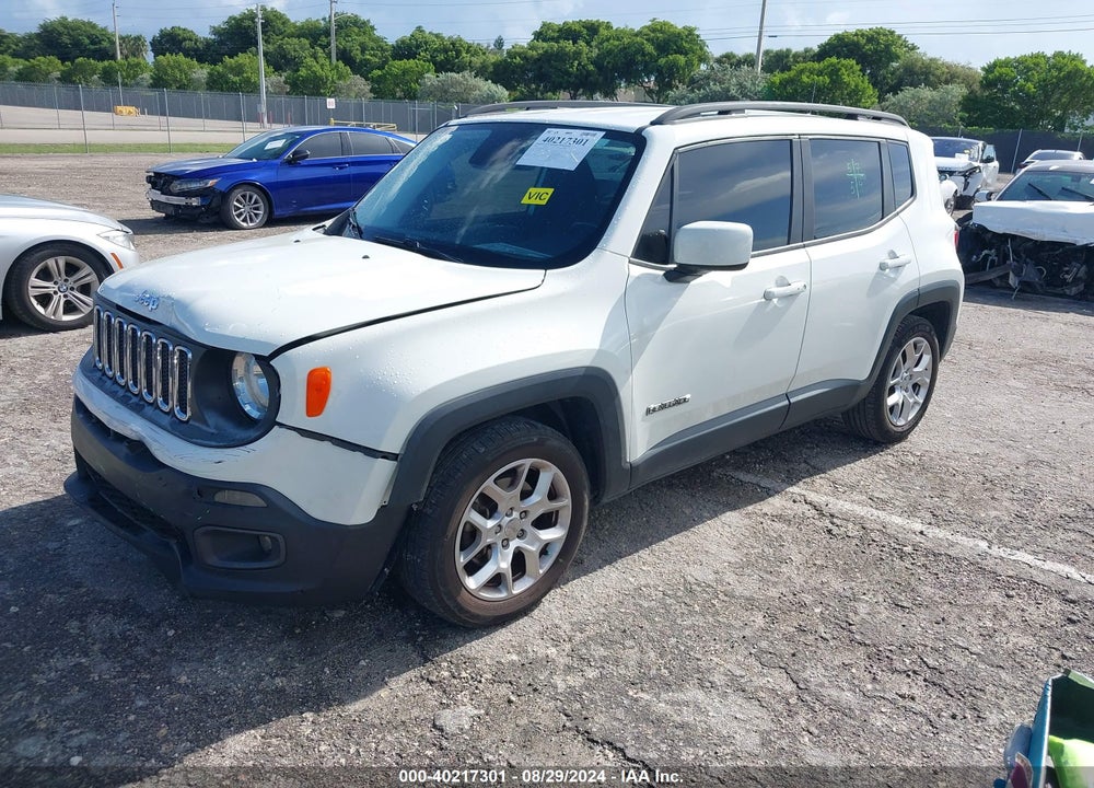 2016 JEEP RENEGADE LATITUDE VIN: ZACCJABT7GPE17739