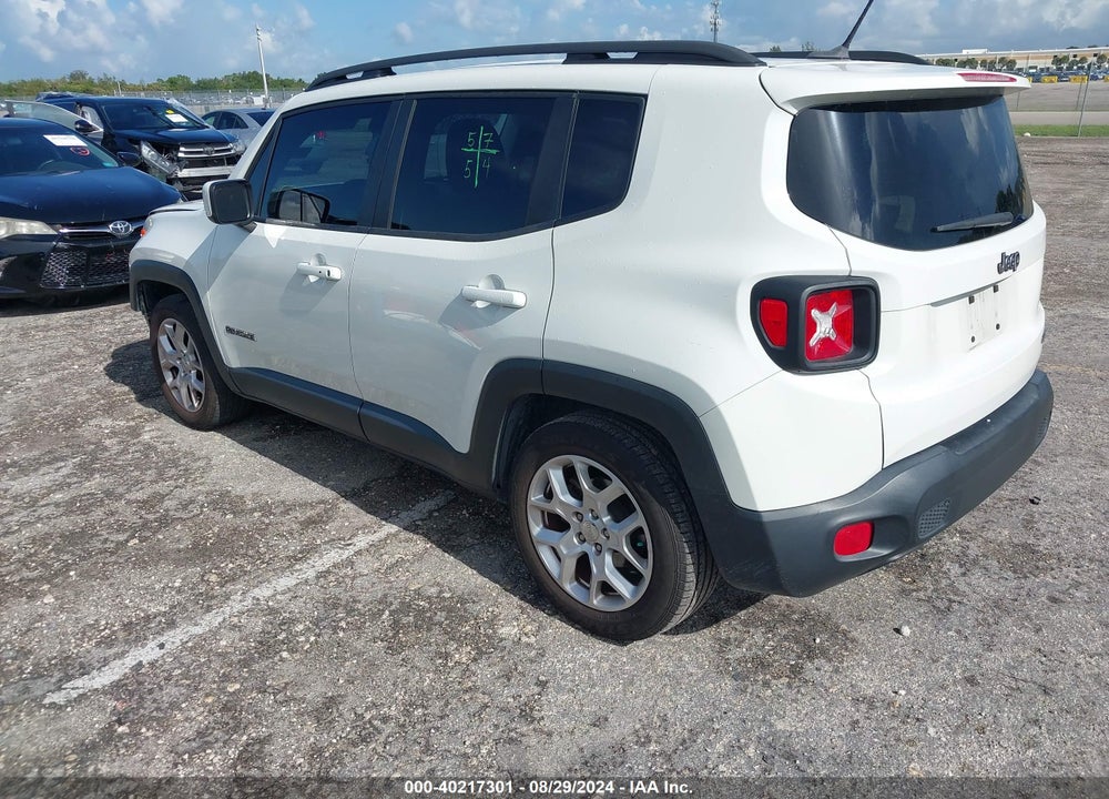 2016 JEEP RENEGADE LATITUDE VIN: ZACCJABT7GPE17739