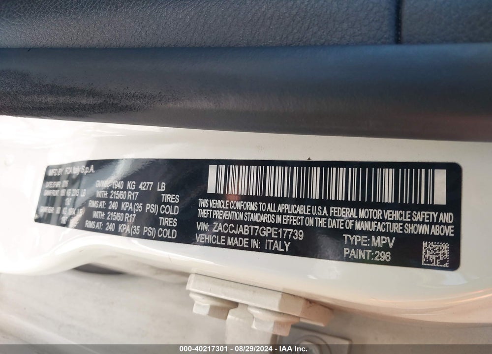 2016 JEEP RENEGADE LATITUDE VIN: ZACCJABT7GPE17739
