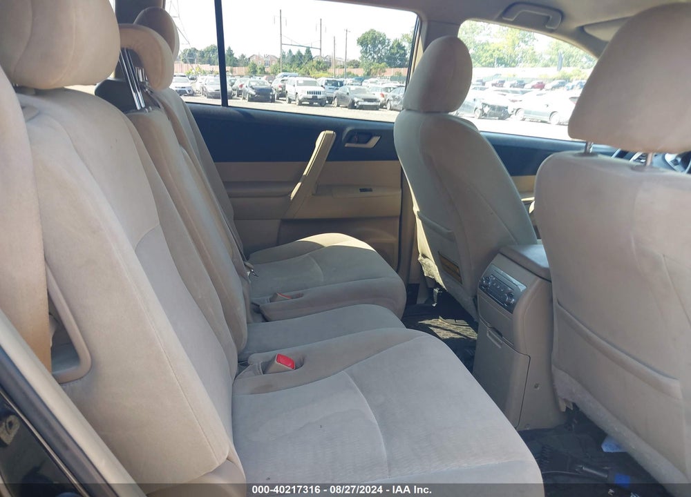 2013 TOYOTA HIGHLANDER BASE PLUS V6 VIN: 5TDBK3EH5DS195244
