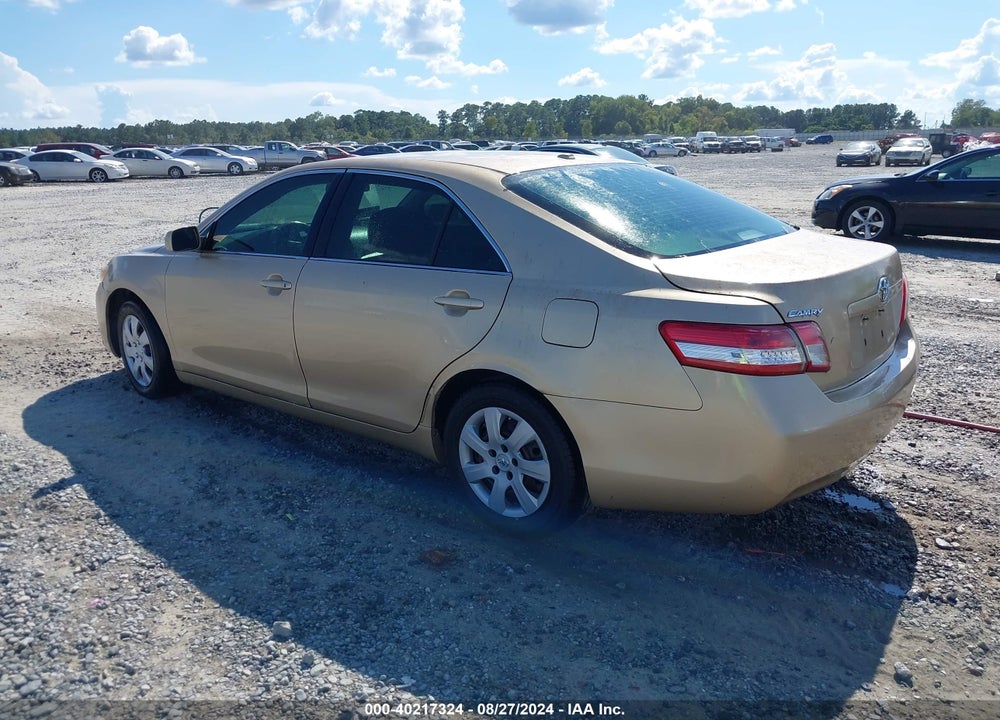 2011 TOYOTA CAMRY LE VIN: 4T1BF3EK2BU171911