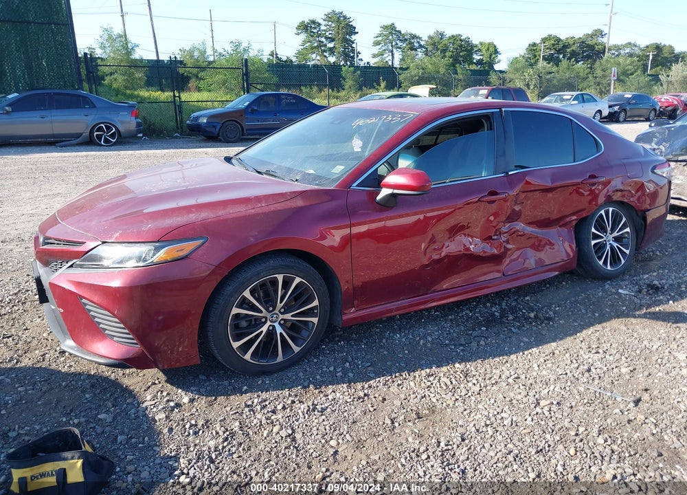 2018 TOYOTA CAMRY SE VIN: 4T1B11HK4JU620972