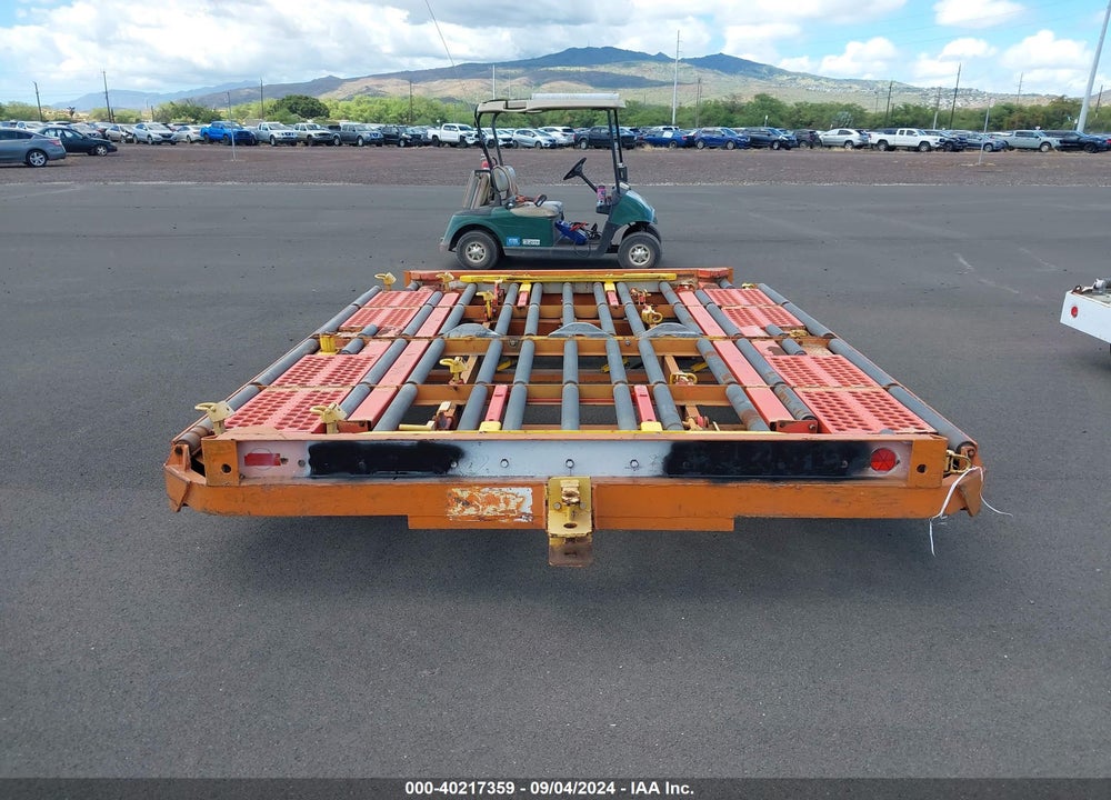 1994 EQUIPMENT GSE 093 VIN: 00000000000044439