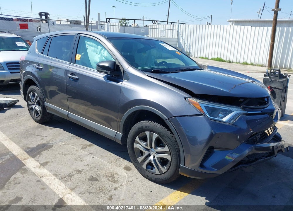 2018 TOYOTA RAV4 LE VIN: 2T3ZFREV6JW521817