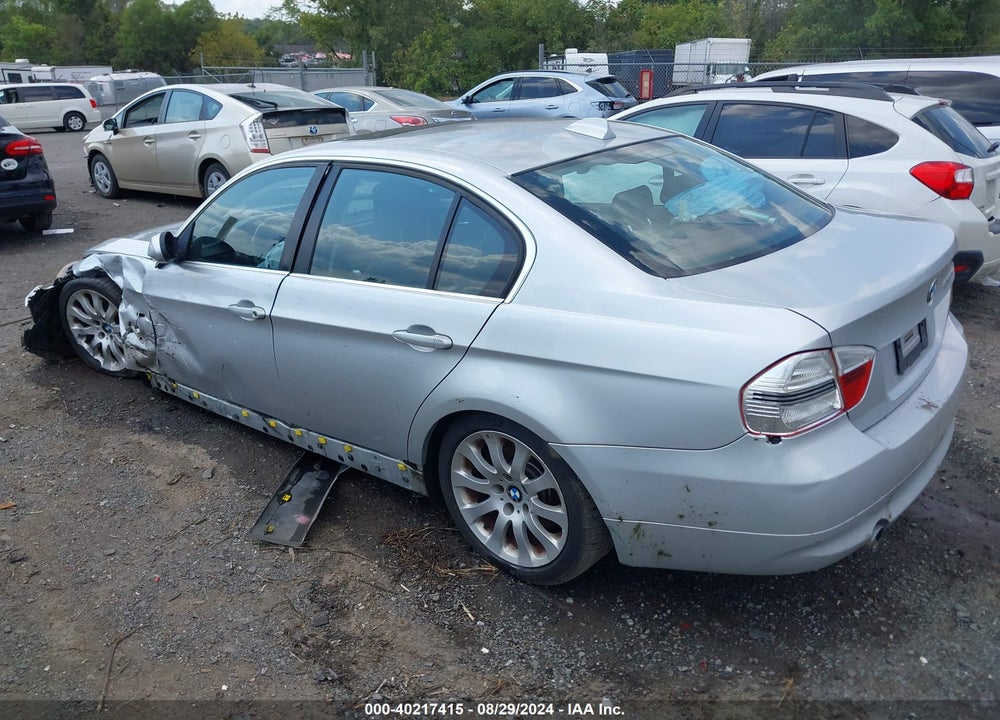 2008 BMW 335XI VIN: WBAVD53588A284057