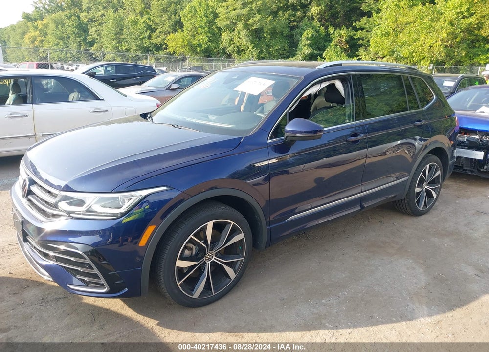 2023 VOLKSWAGEN TIGUAN 2.0T SEL R-LINE VIN: 3VV4B7AX8PM057796
