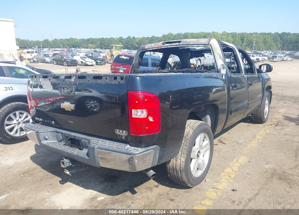 2007 CHEVROLET SILVERADO 1500 LTZ VIN: 2GCEC13JX71513035