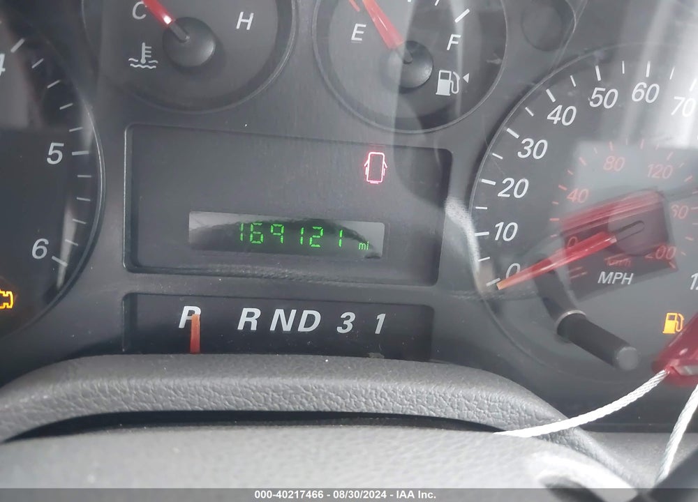 2005 FORD FREESTAR S VIN: 2FMZA50625BA38045