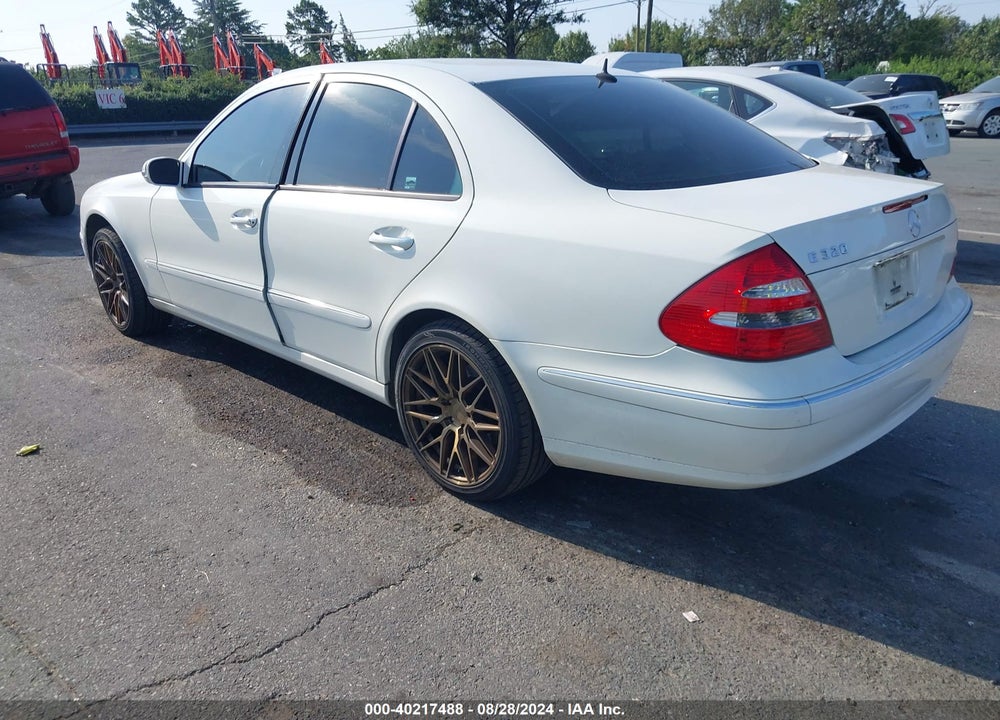2003 MERCEDES-BENZ E 320 VIN: WDBUF65J23A224873