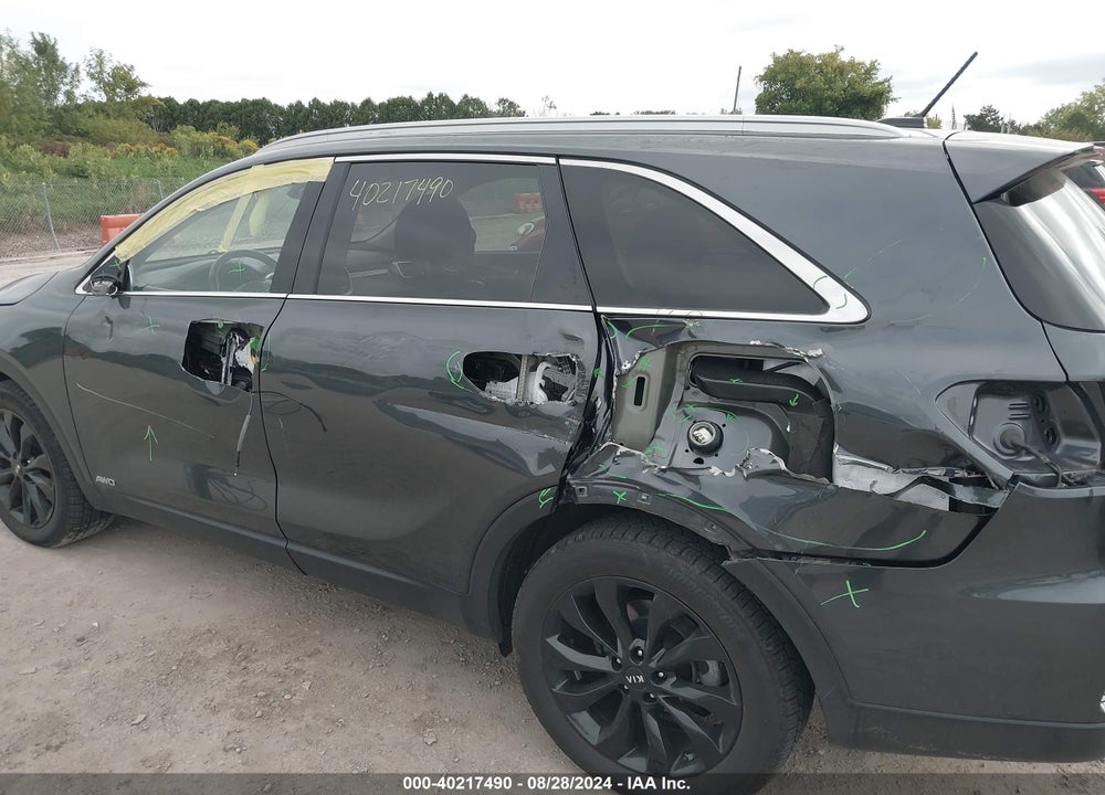 2020 KIA SORENTO 3.3L EX VIN: 5XYPHDA53LG710565
