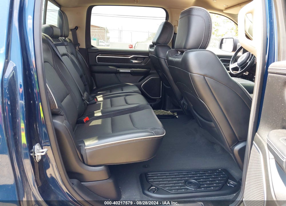 2019 RAM 1500 VIN: 1C6SRFJT5KN917880