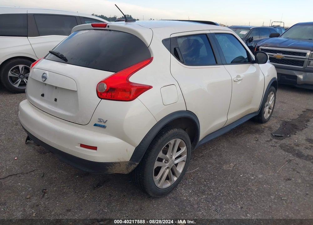 2014 NISSAN JUKE SV VIN: JN8AF5MR8ET356456