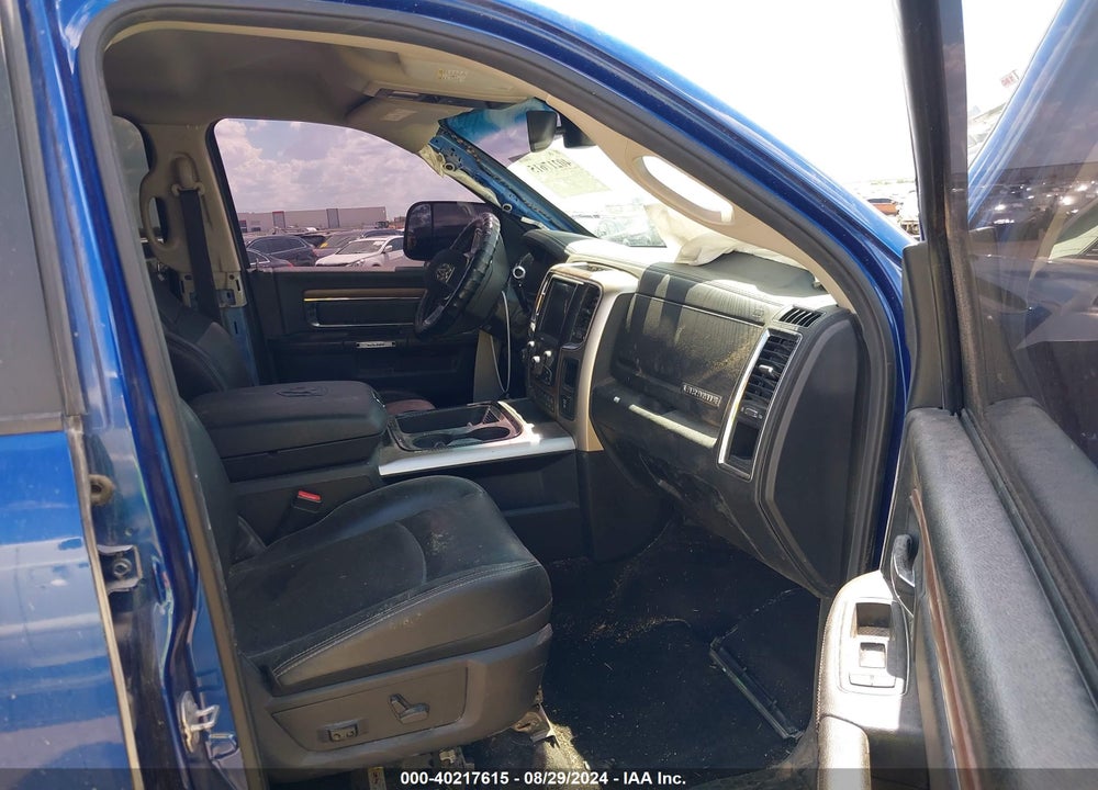 2017 RAM 2500 LAIE  4X4 6'4 BOX VIN: 3C6UR5FL5HG519632